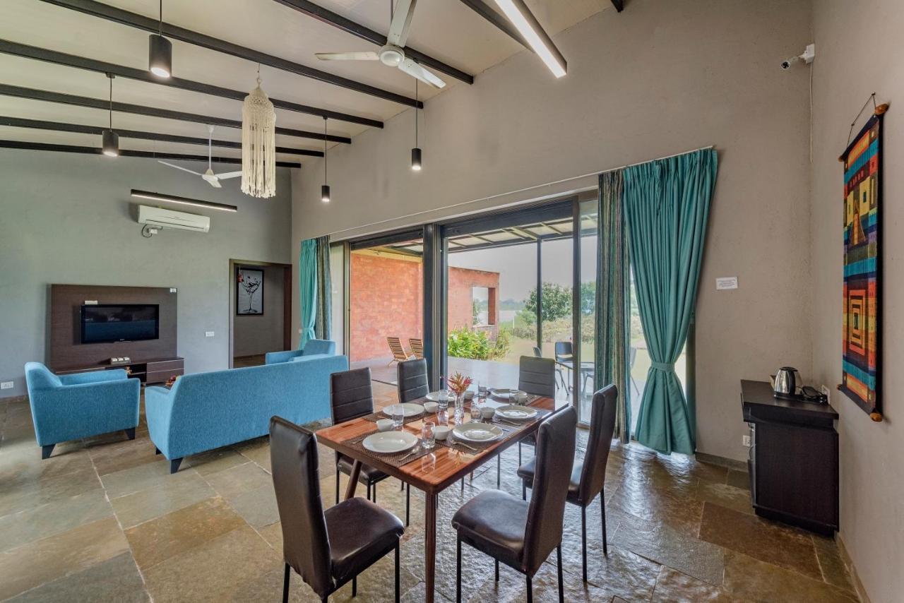 Saffronstays Rose Vineyard By The Lake, Nashik Ngoại thất bức ảnh